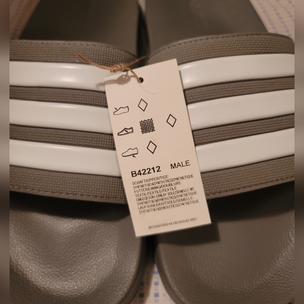 ❌SOLD❌ Adidas Men's Adilette Shower Slide Size 10 - Picture 7 of 8